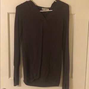 Hooded long sleeve shirt